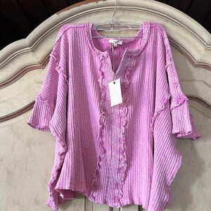 NWT easel Pink Ruffle-Trim Raw Hem Ribbed Top size Medium